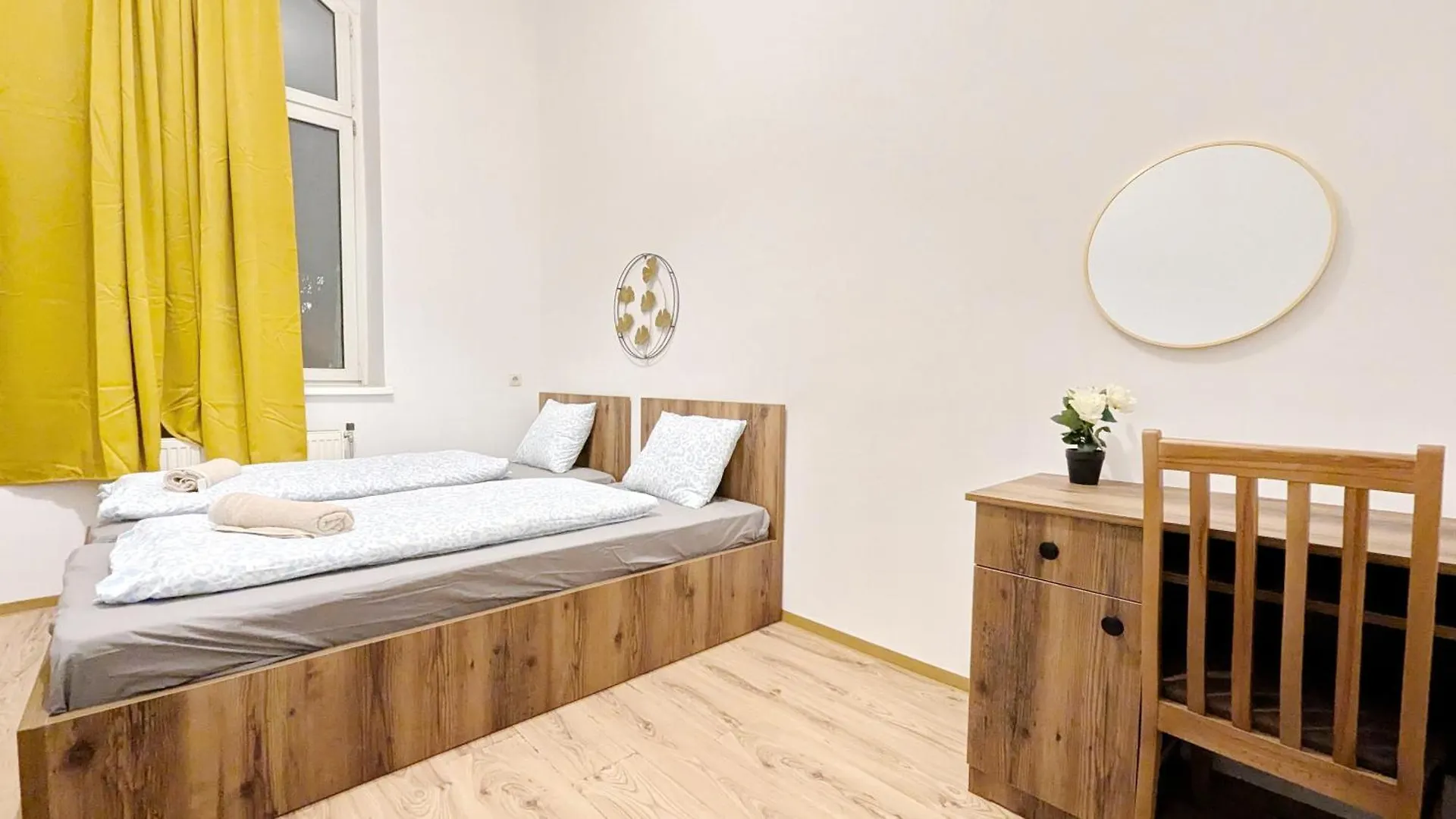 Rum i privatbostad Spacious Rooms - 15 Min From Airport & City Center, 5 Min From Vienna Main-Bus Station Ez1 Österrike