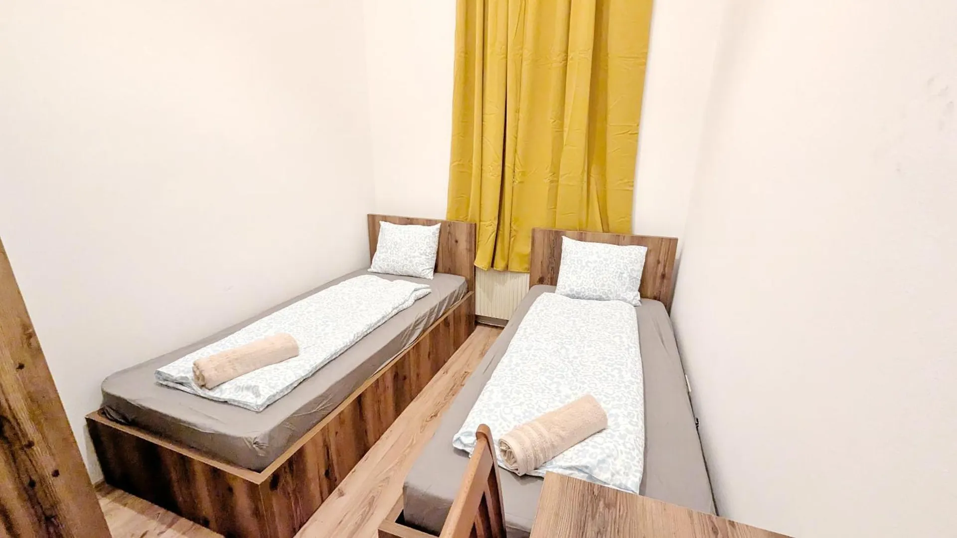 Spacious Rooms - 15 Min From Airport & City Center, 5 Min From Vienna Main-Bus Station Ez1